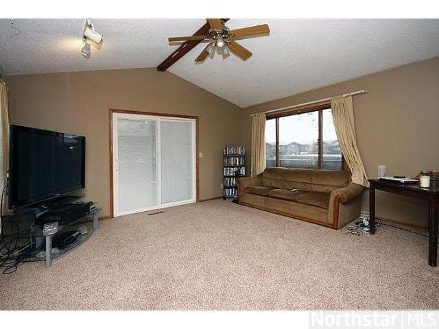 1518 North Timber Ridge Fridley, MN 55432 - Photo 3 of 11 Gallery Image 3