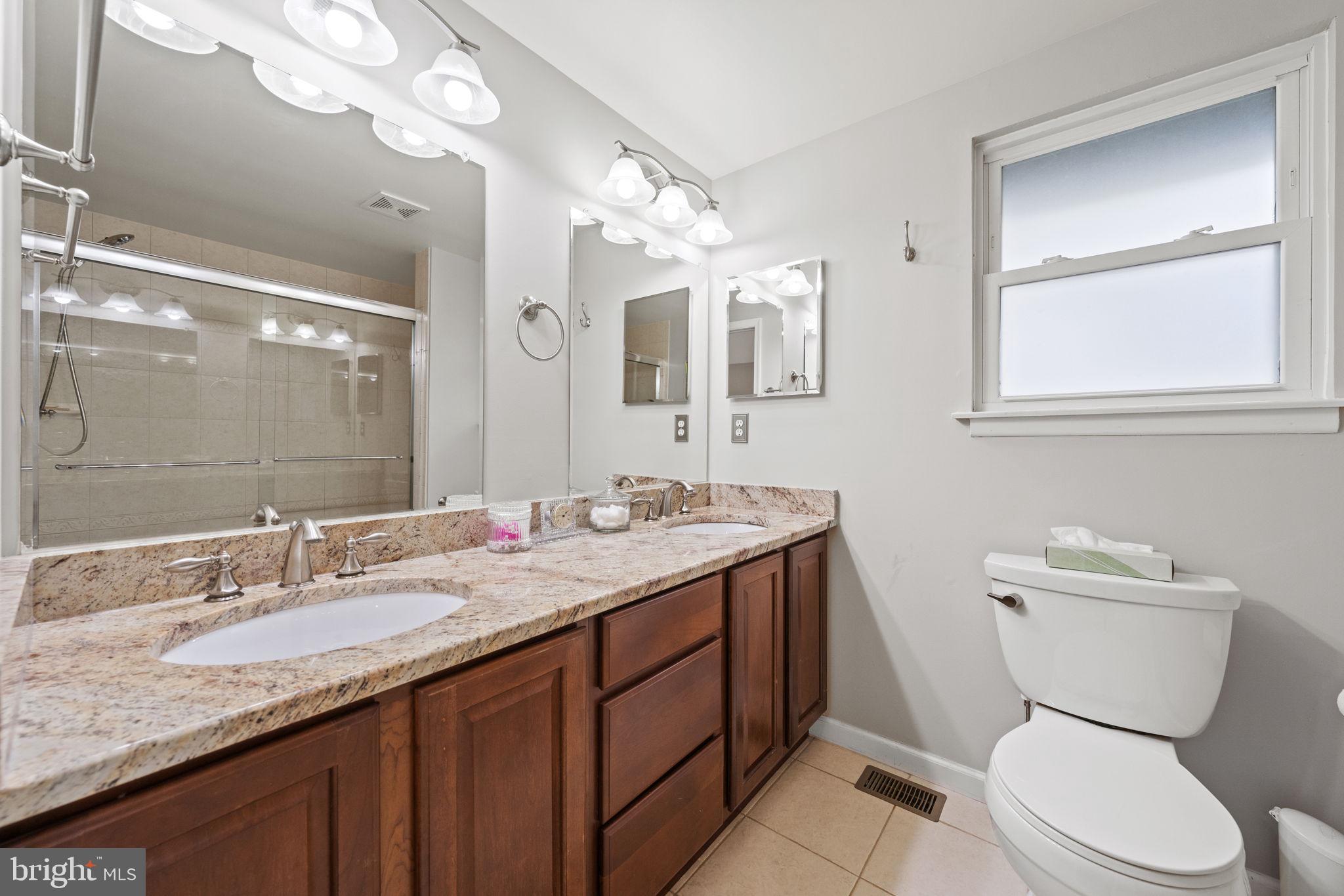 7514 Chancellor Way Springfield, VA 22153 - Photo 22 of 39