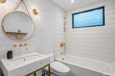 $2,395,000 | 139 Brompton Avenue, San Francisco, CA 94131