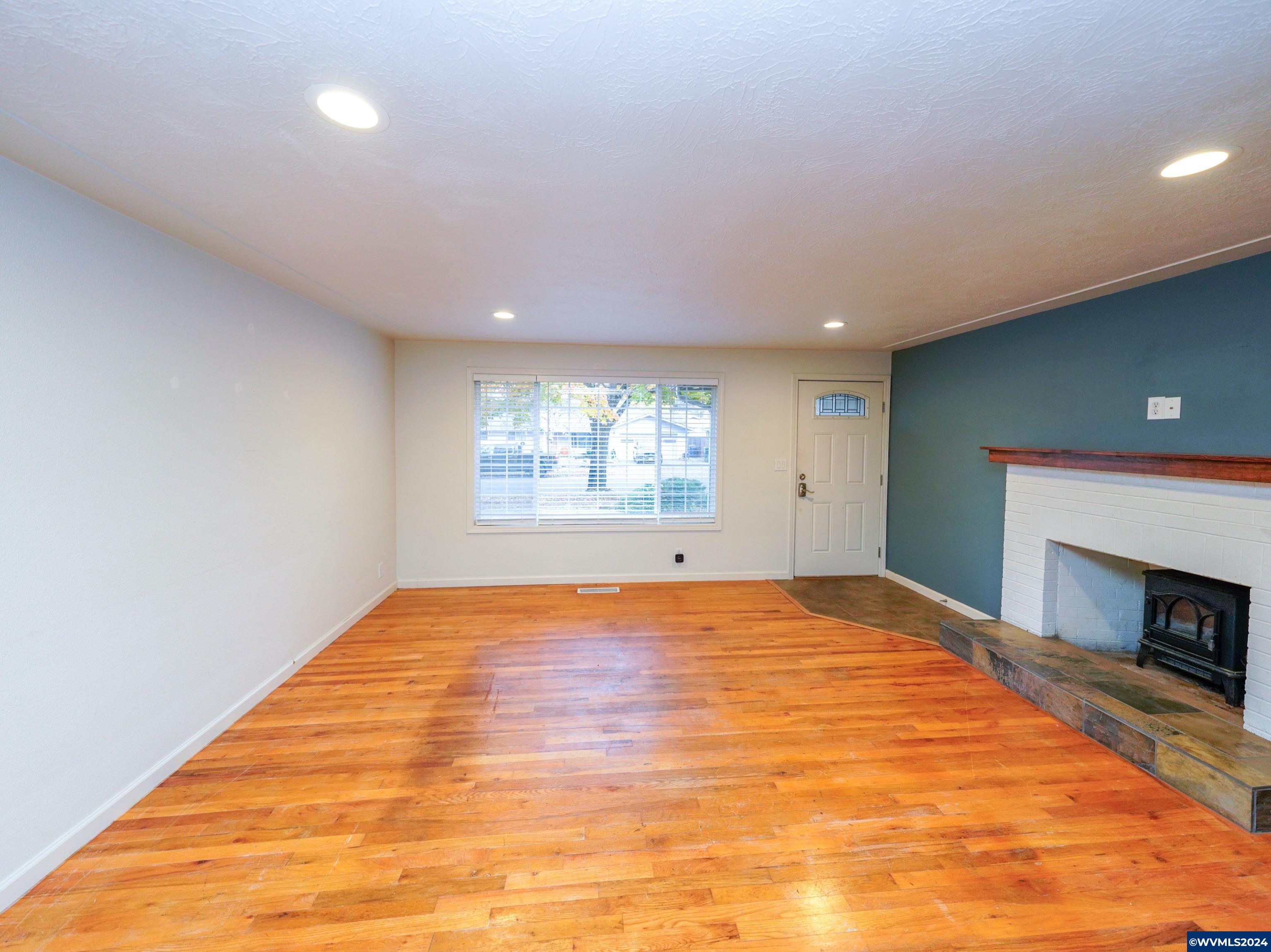 4831 Lone Oak Road Southeast Salem, OR 97302 - Photo 16 of 34 Gallery Image 16