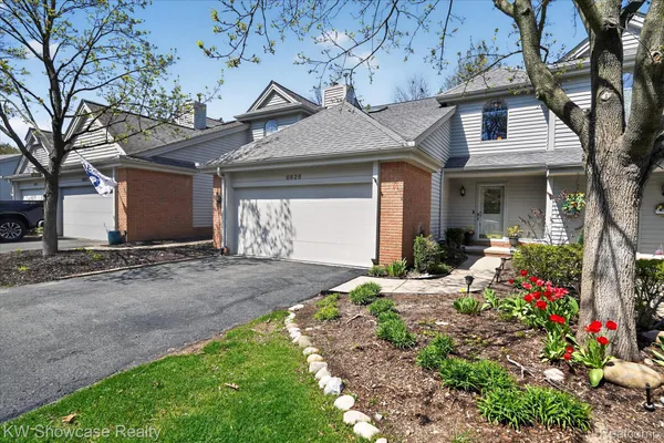$302,500 | 6626 Ridgeview Drive, Clarkston, MI 48346