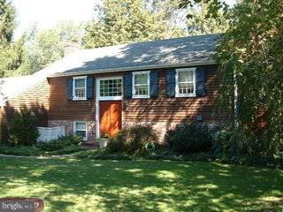 927 North Chester Road West Chester, PA 19380 - Photo 1 of 6 Gallery Image 1