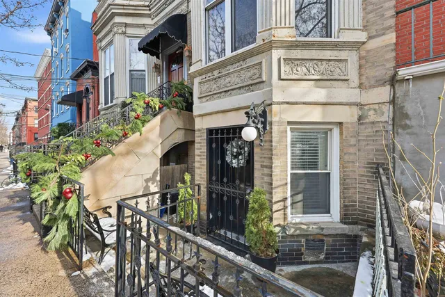 $3,300 | 535 Bloomfield Street, Unit BS, Hoboken, NJ 07030