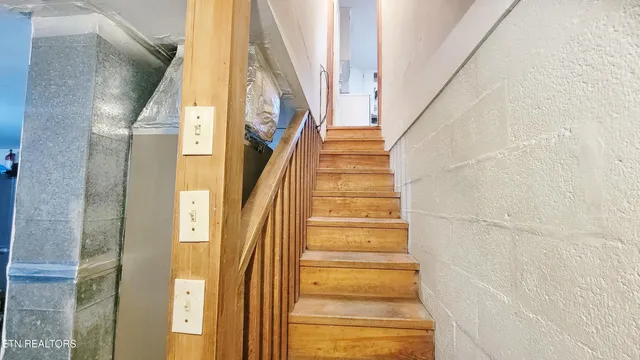 $285,000 | 603 Crestview Drive, Rockwood, TN 37854