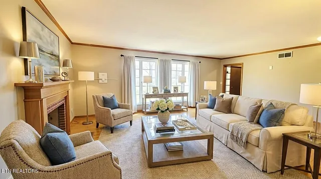 $285,000 | 603 Crestview Drive, Rockwood, TN 37854