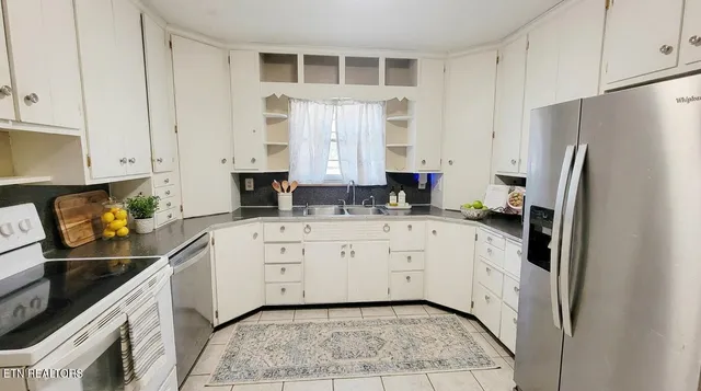 $285,000 | 603 Crestview Drive, Rockwood, TN 37854