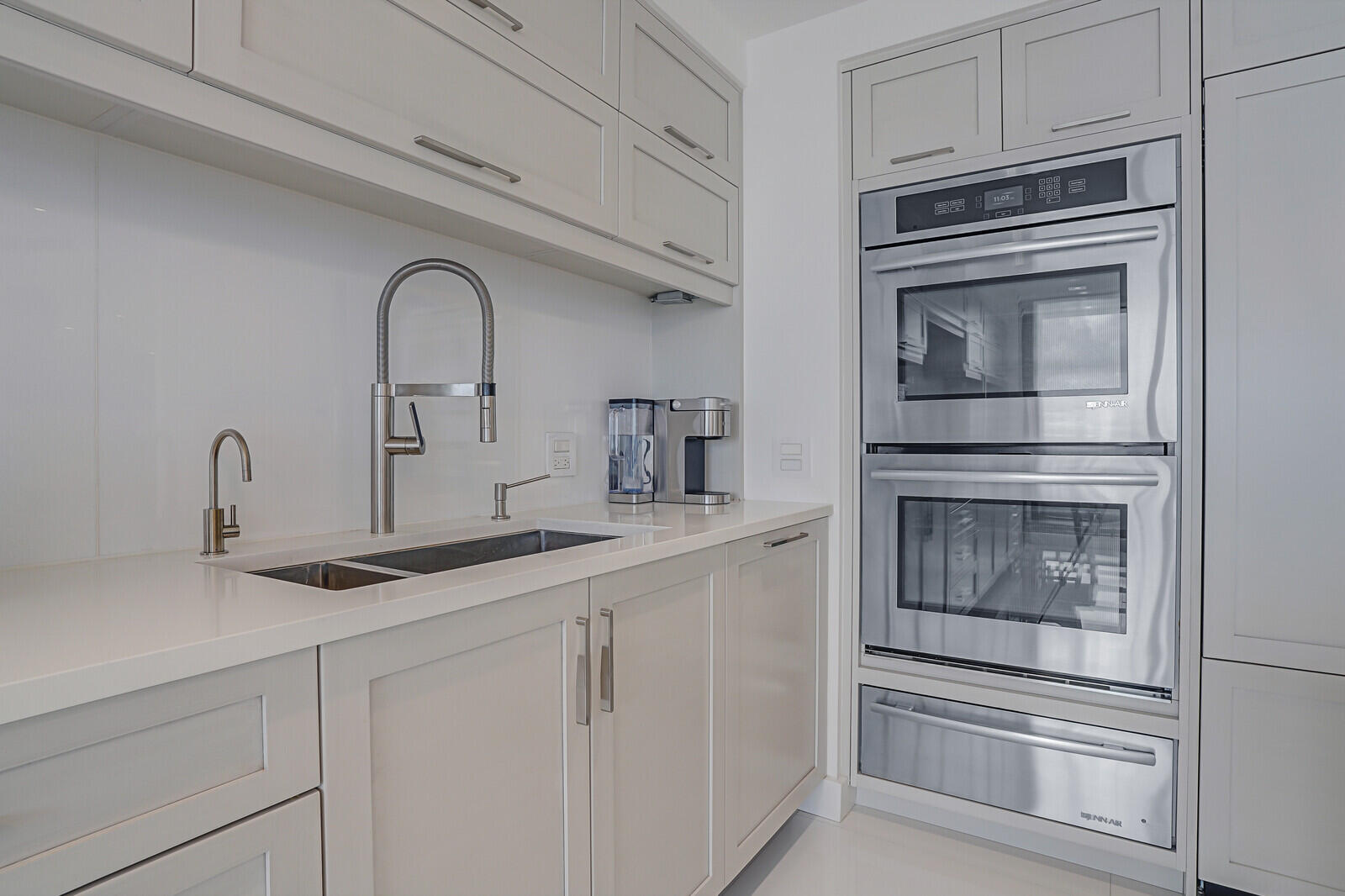 1400 South Ocean Boulevard, Unit 405 Boca Raton, FL 33432 - Photo 15 of 44 Kitchen1