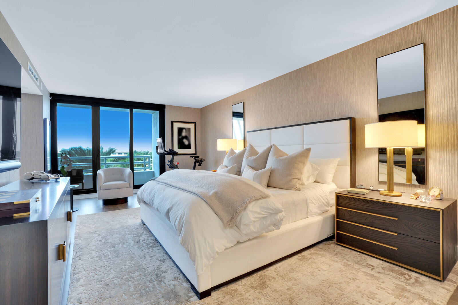 1400 South Ocean Boulevard, Unit 405 Boca Raton, FL 33432 - Photo 17 of 44 Primary bedroom