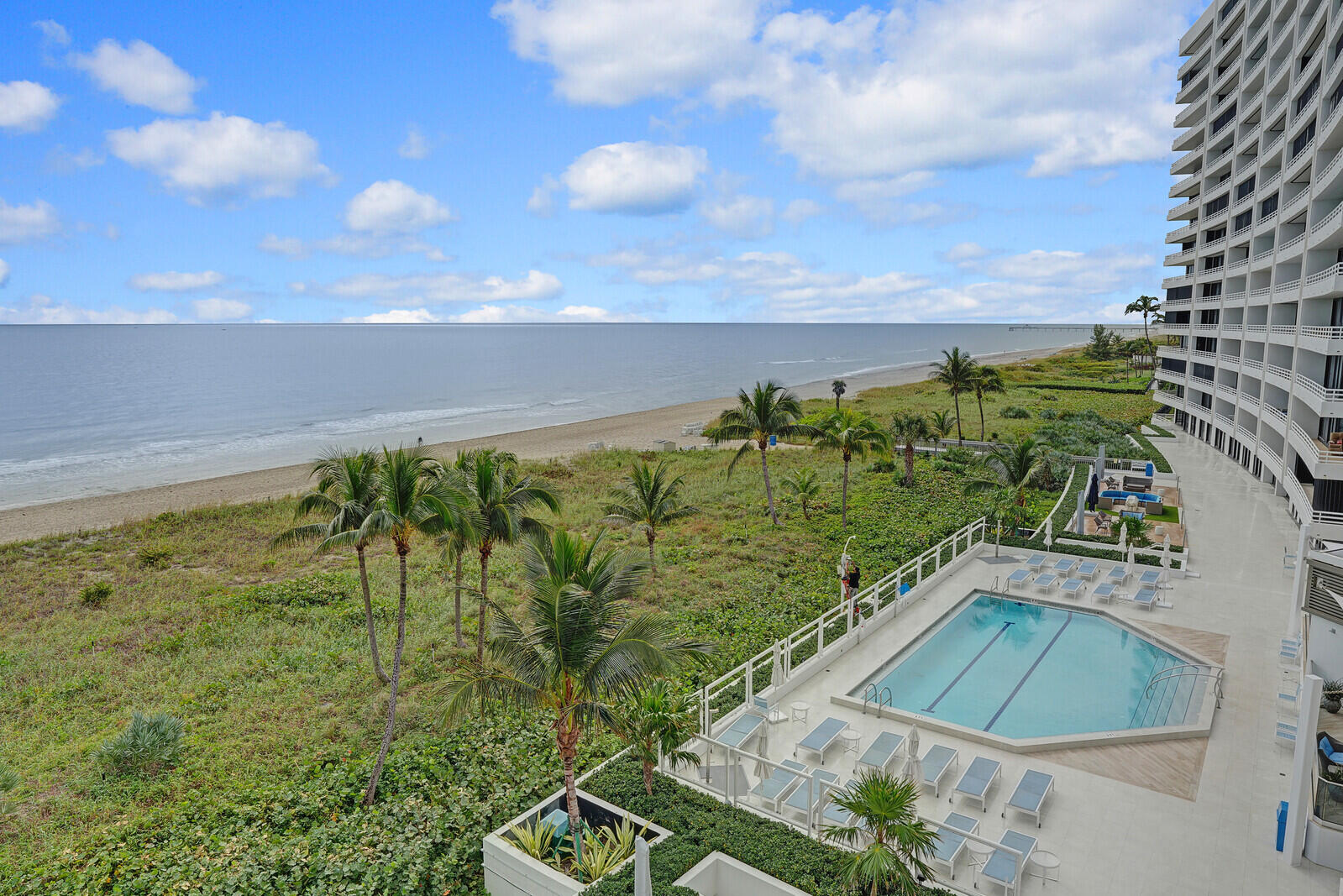 1400 South Ocean Boulevard, Unit 405 Boca Raton, FL 33432 - Photo 33 of 44 View of pool from balcony
