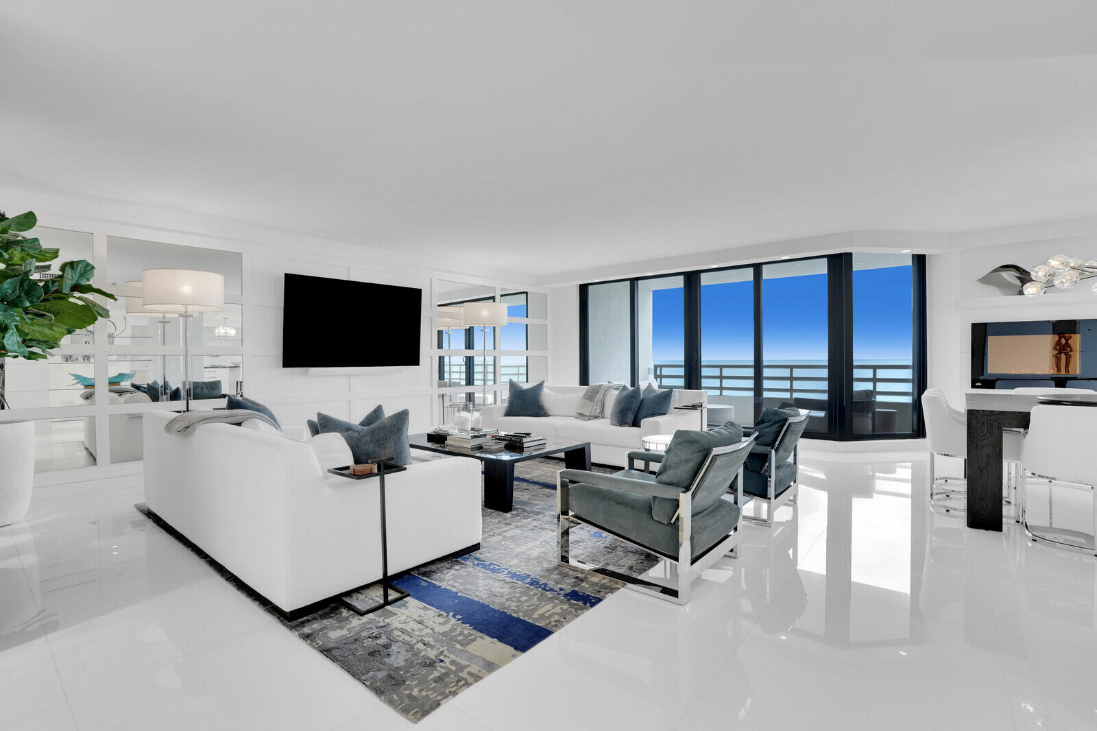 1400 South Ocean Boulevard, Unit 405 Boca Raton, FL 33432 - Photo 6 of 44 Family room4