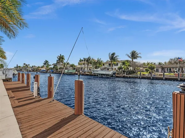 a view of a terrace with sitting area