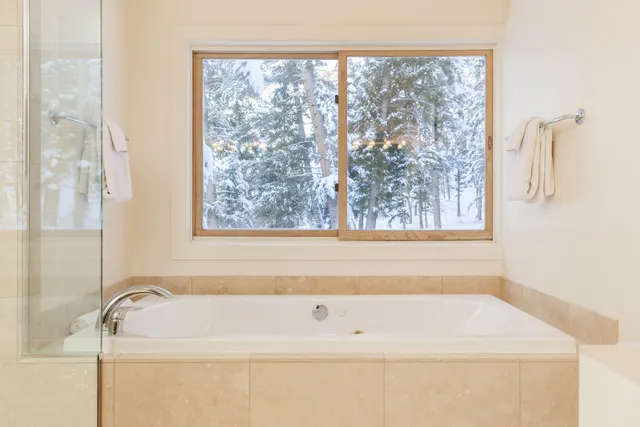 $2,200,000 | 125 Board Loop, Ketchum, ID 83340