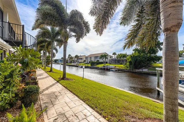 $230,000 | 4904 Vincennes Street, Unit 103, Cape Coral, FL 33904