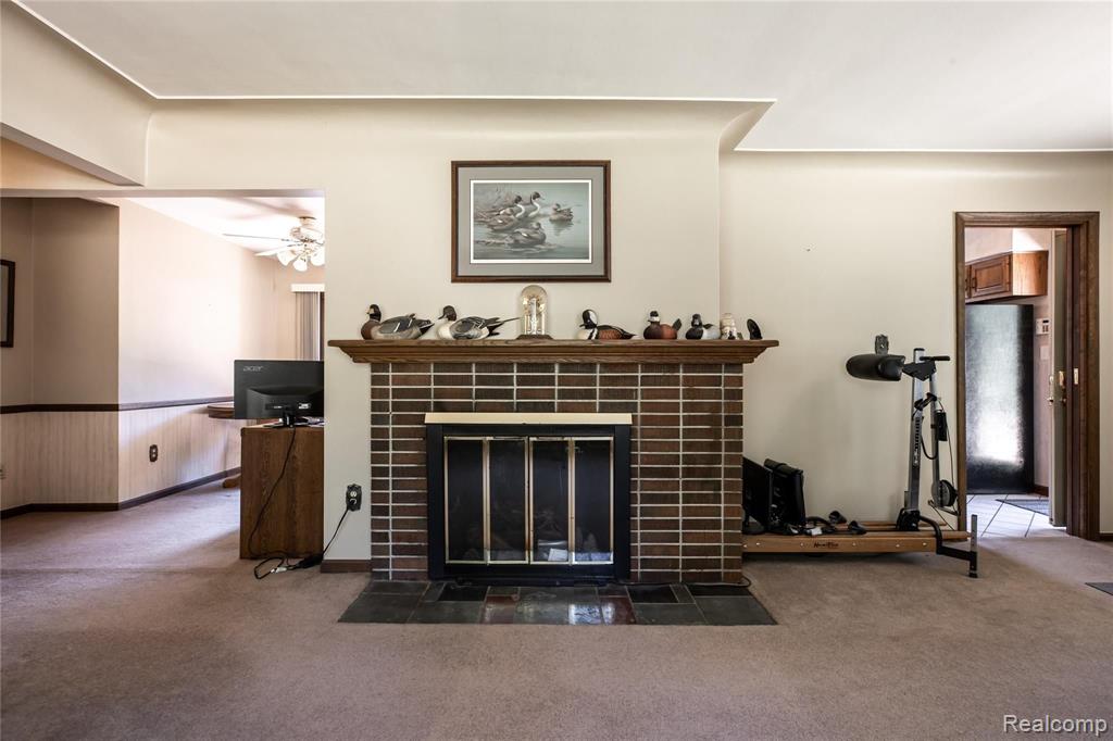 3496 Hazelton Avenue Rochester Hills, MI 48307 - Photo 31 of 35