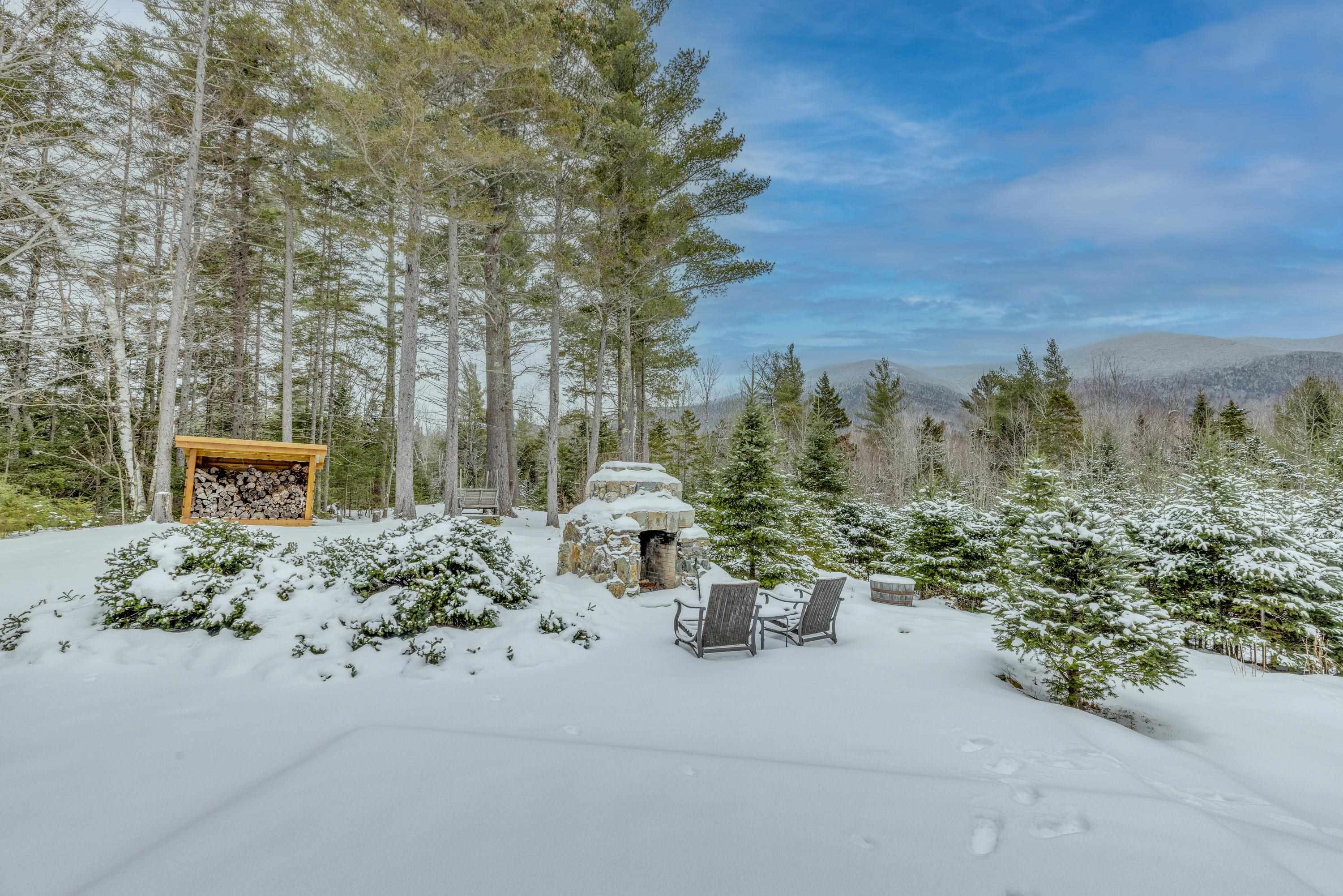 1591 Easton Valley Road Easton, NH 03580 - Photo 37 of 54