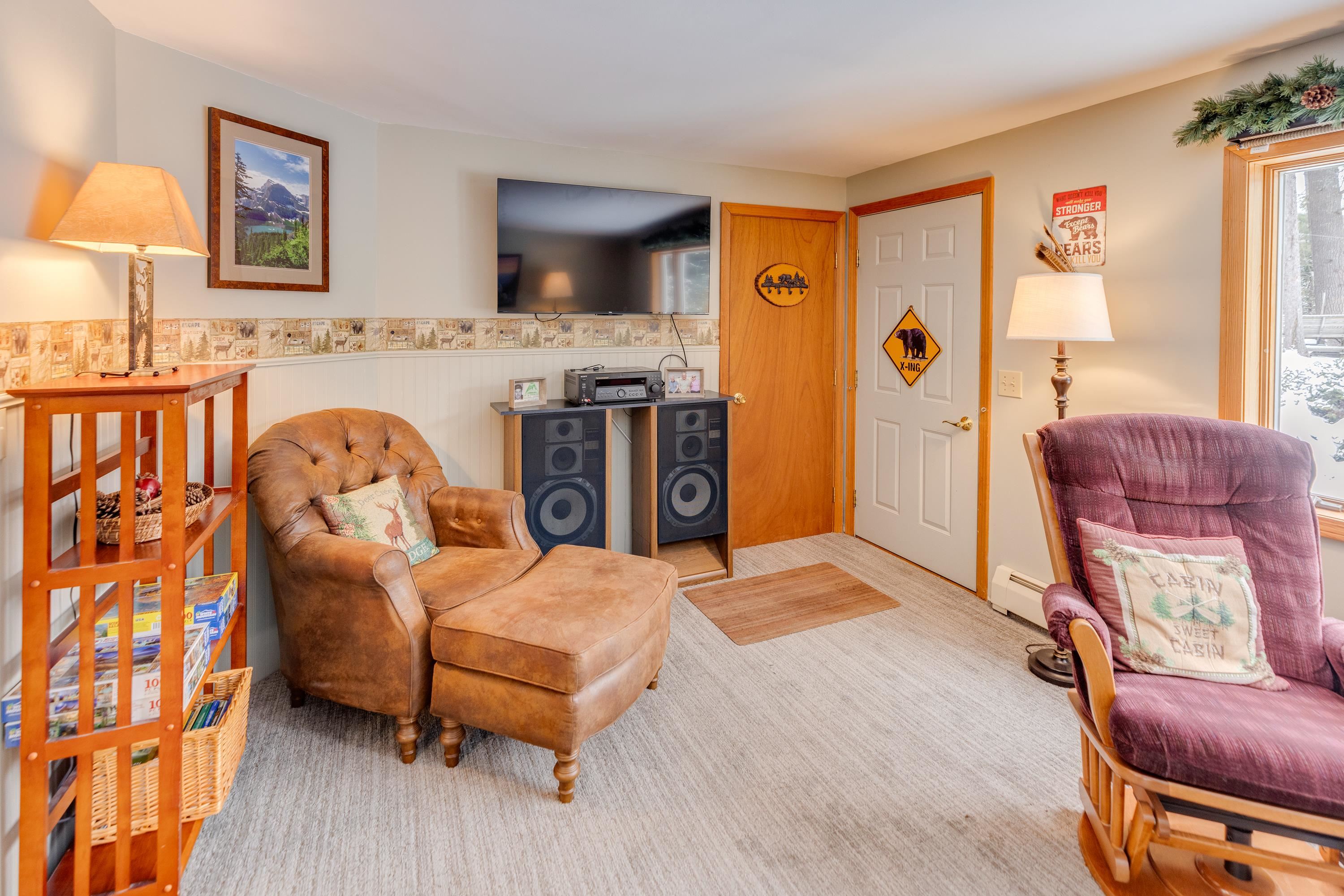 1591 Easton Valley Road Easton, NH 03580 - Photo 10 of 54