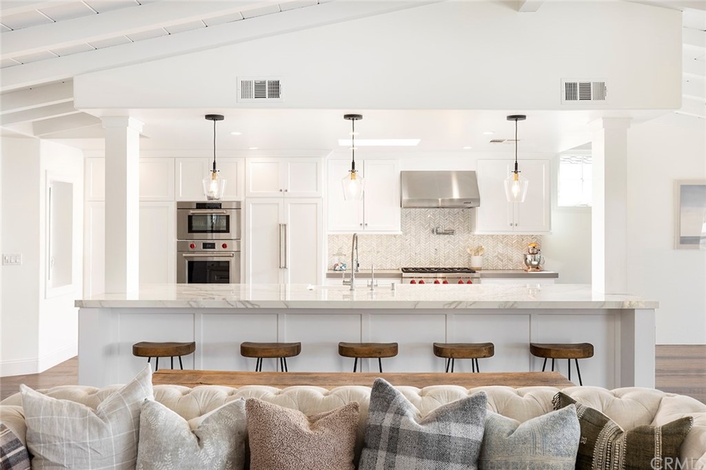 56 Balboa Newport Beach, CA 92663 - Photo 8 of 37