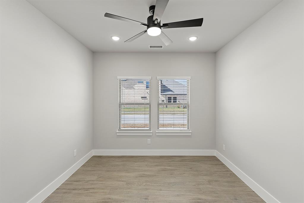 2364 Bell Way Forney, TX 75126 - Photo 5 of 27 05. 2364 Bell - Study