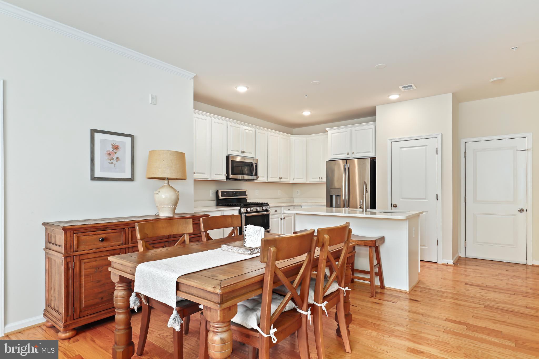 1016 Ribbon Limestone Terrace Southeast Leesburg, VA 20175 - Photo 6 of 29