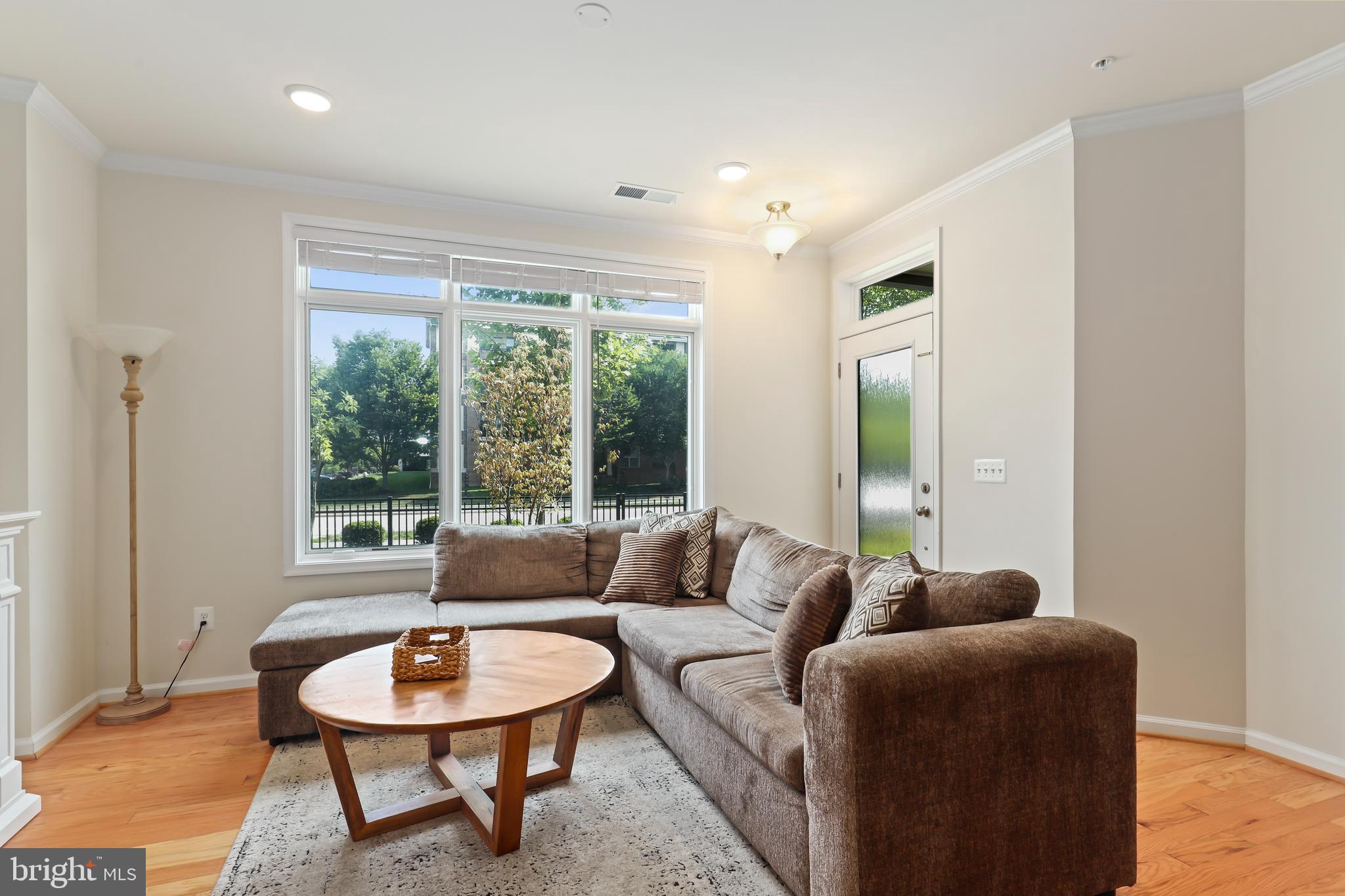 1016 Ribbon Limestone Terrace Southeast Leesburg, VA 20175 - Photo 10 of 29