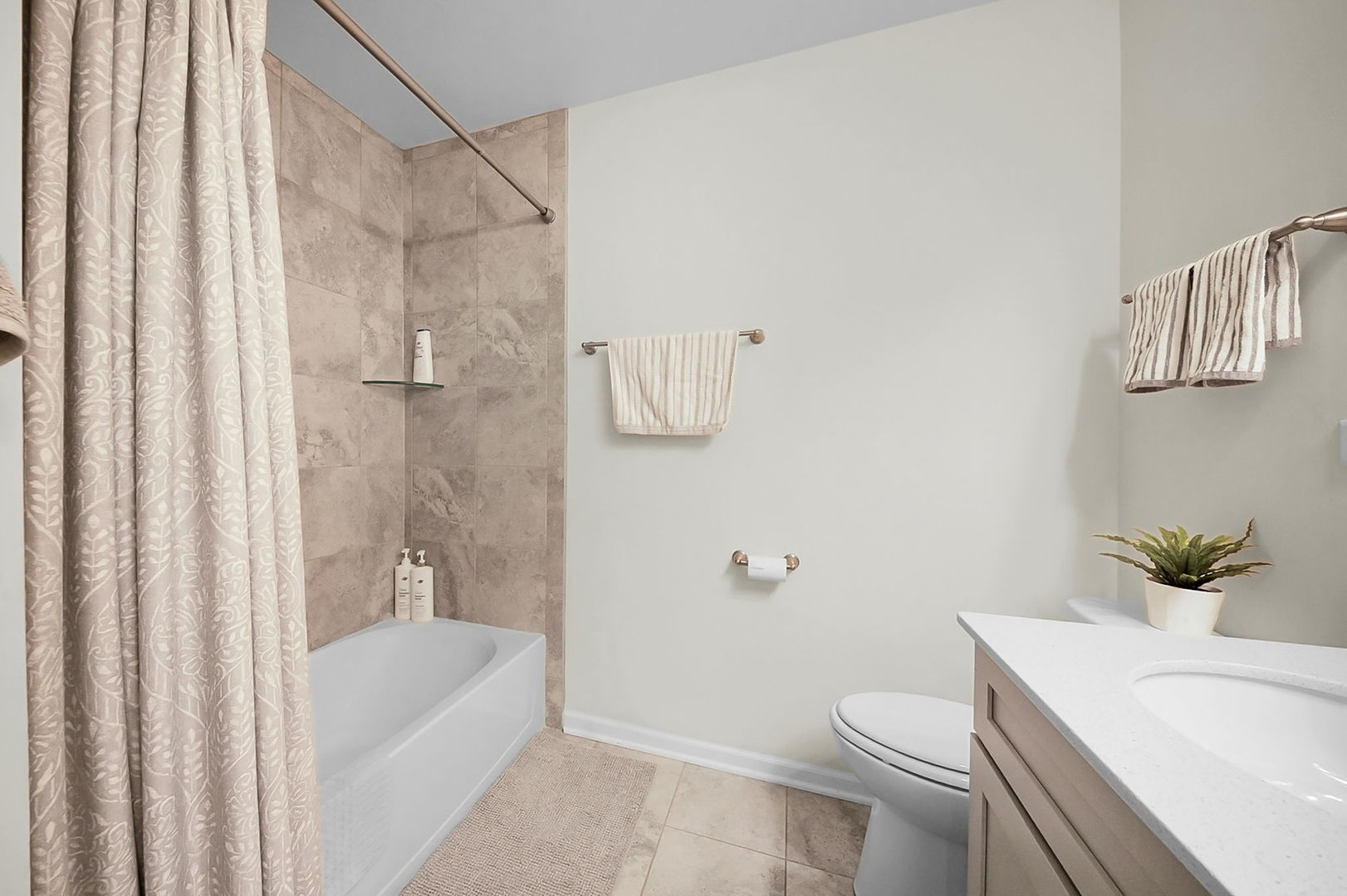 4319 Plantree Road Naperville, IL 60564 - Photo 53 of 69