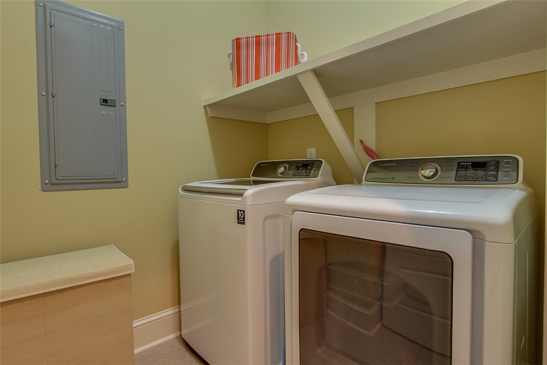 96155 Captains Pointe Road Yulee, FL 32097 - Photo 15 of 30 a utility room with dryer and washer