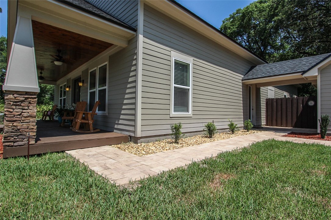 96155 Captains Pointe Road Yulee, FL 32097 - Photo 24 of 30 a front view of house with yard