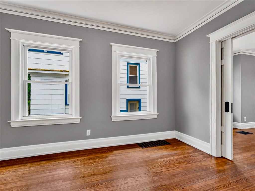 132 Mulberry Street Rochester, NY 14620 - Photo 10 of 50 Dining room