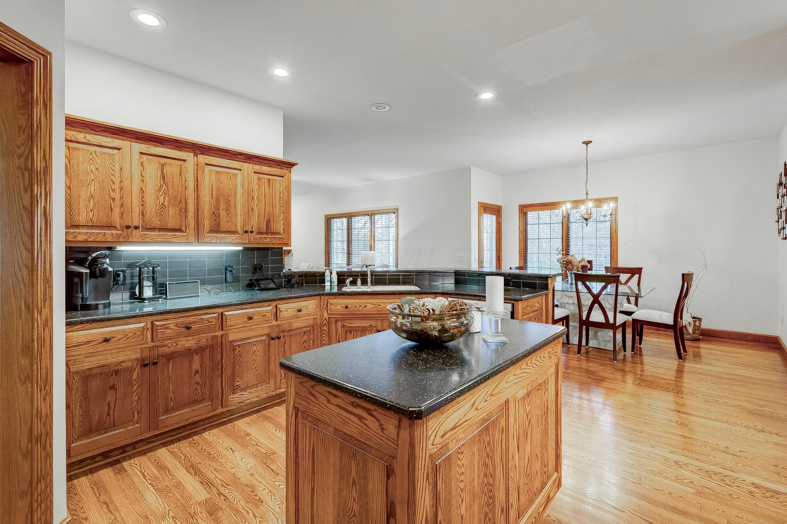 17511 Gambier Road Mount Vernon, OH 43050 - Photo 14 of 55 1-8