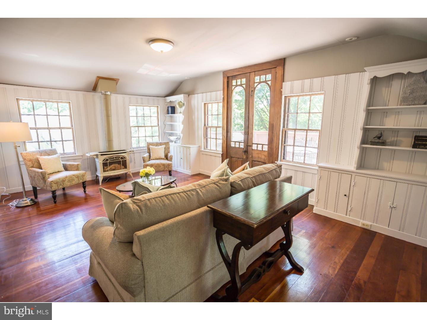 96 Chase Road Wayne, PA 19087 - Photo 13 of 25 Family Room