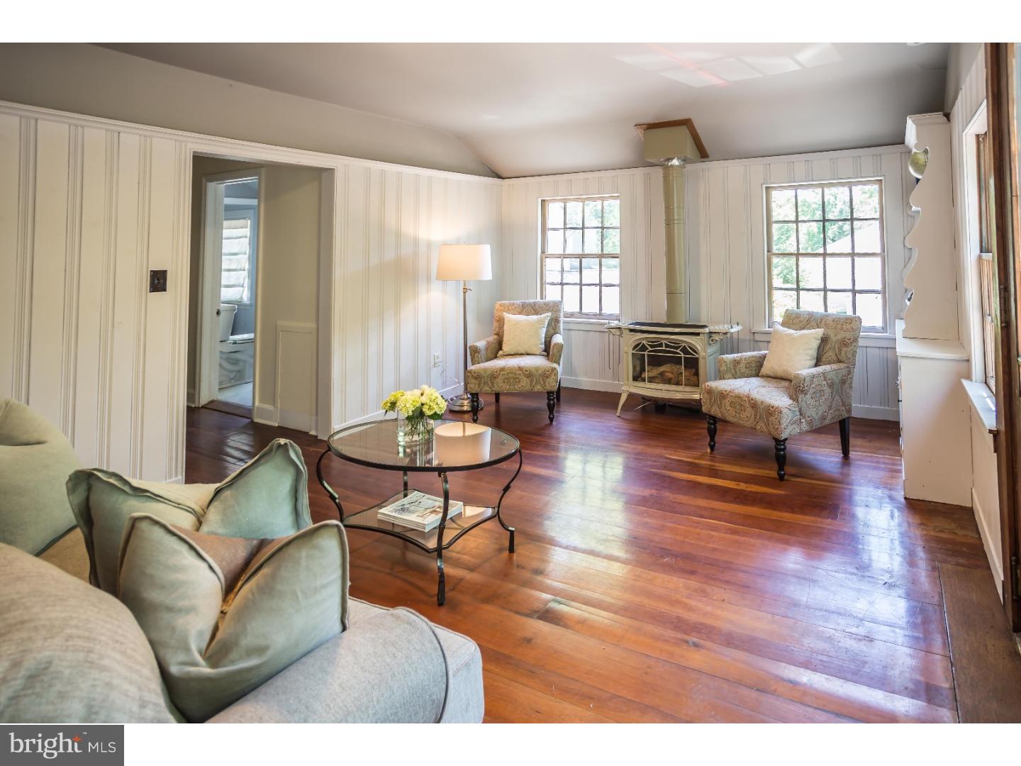 96 Chase Road Wayne, PA 19087 - Photo 14 of 25 Family Room