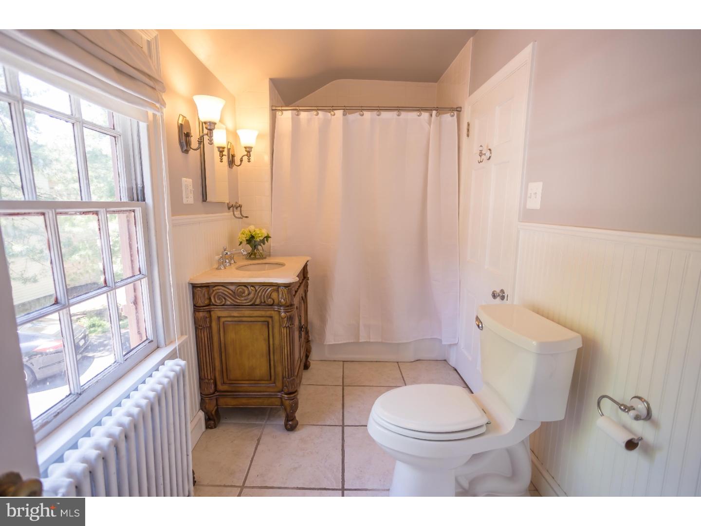 96 Chase Road Wayne, PA 19087 - Photo 18 of 25 Bathroom
