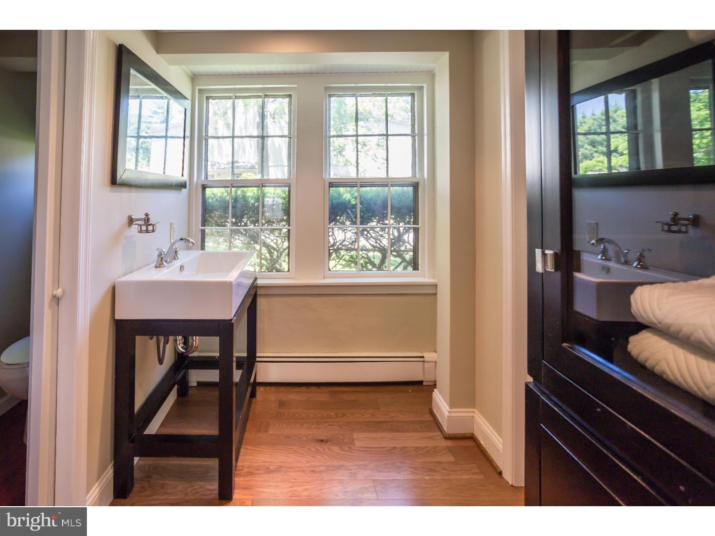 96 Chase Road Wayne, PA 19087 - Photo 8 of 25 In-law Suite