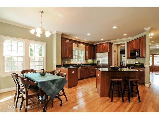 1275 Edgewood Road Lake Forest, IL 60045 - Photo 8 of 25