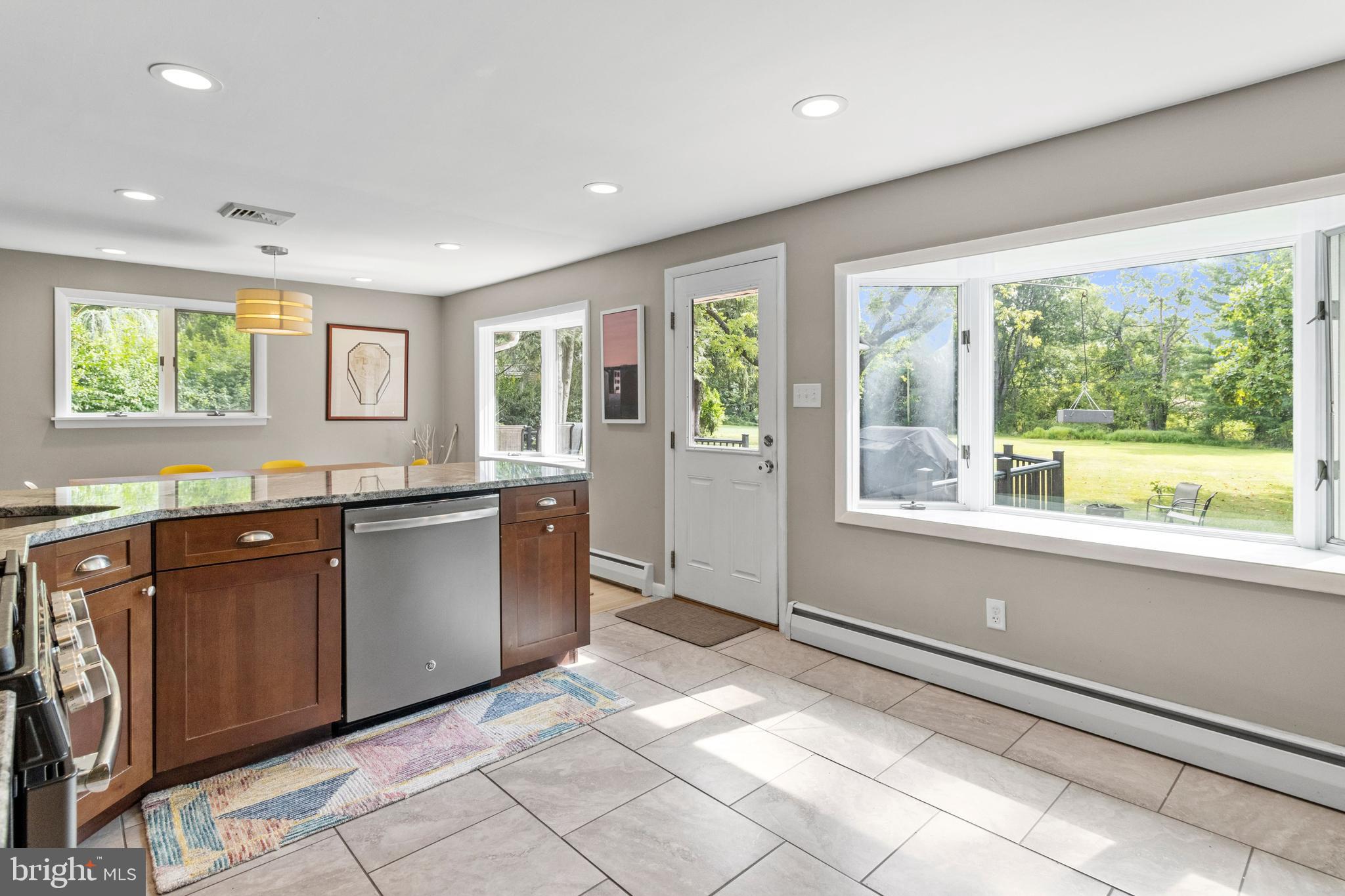 1371 Harris Road Dresher, PA 19025 - Photo 17 of 34 Gallery Image 17