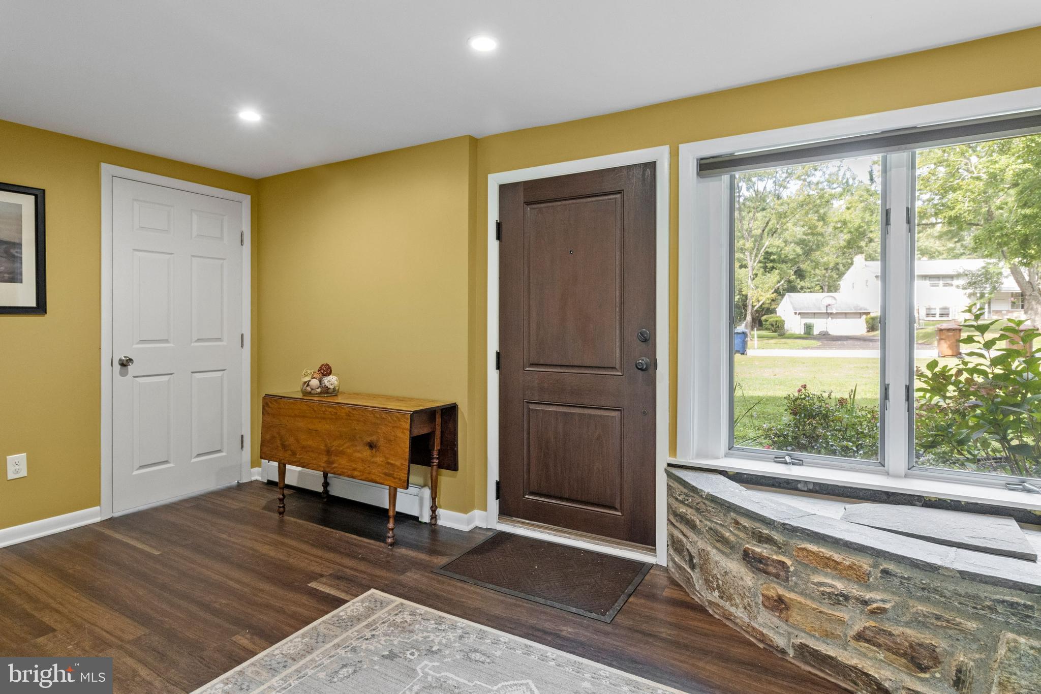 1371 Harris Road Dresher, PA 19025 - Photo 4 of 34 Gallery Image 4