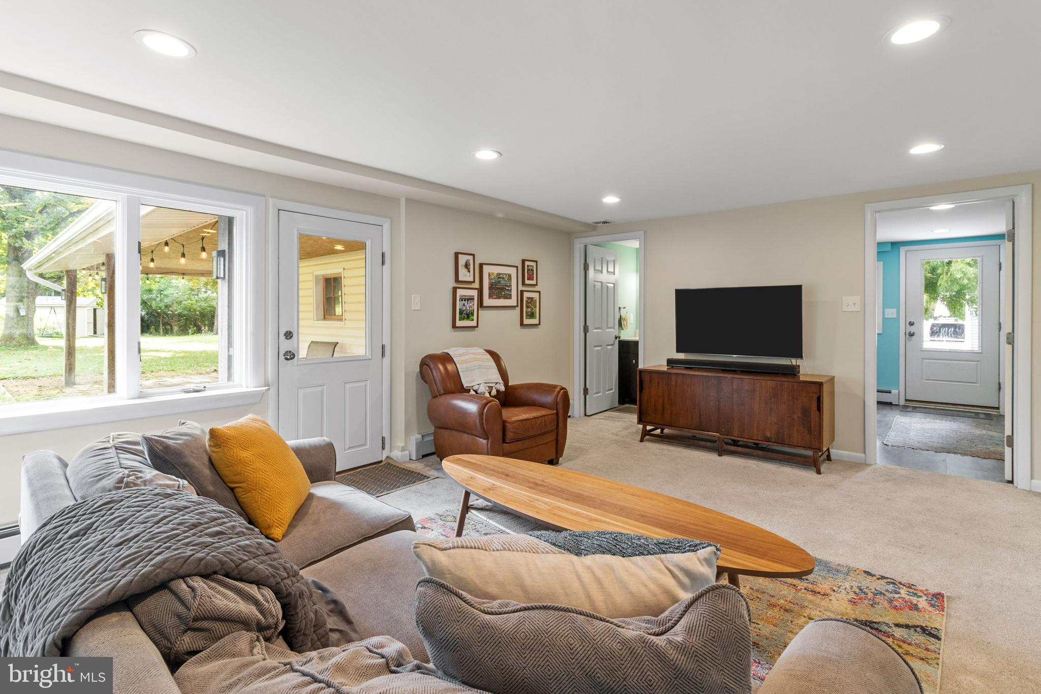 1371 Harris Road Dresher, PA 19025 - Photo 8 of 34 Gallery Image 8