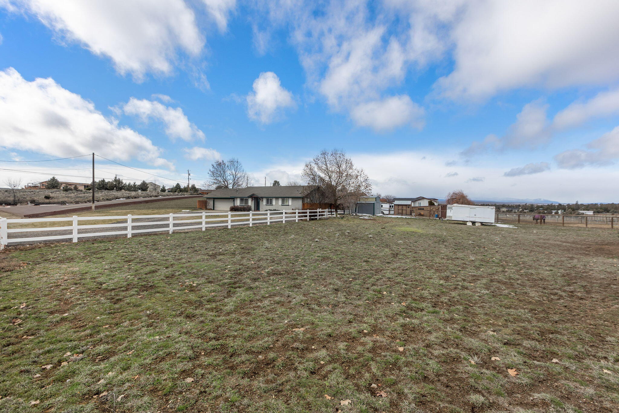 8618 Southwest Panorama Road Terrebonne, OR 97760 - Photo 24 of 32 2024_02_26_8618_panorama_road_crr-25