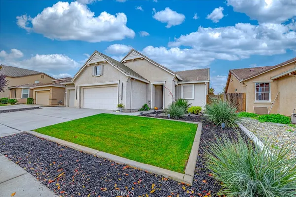 $400,000 | 331 Carly Anne Drive, Merced, CA 95341
