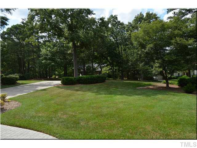 1200 Briarpatch Lane Raleigh, NC 27615 - Photo 24 of 25 Yard