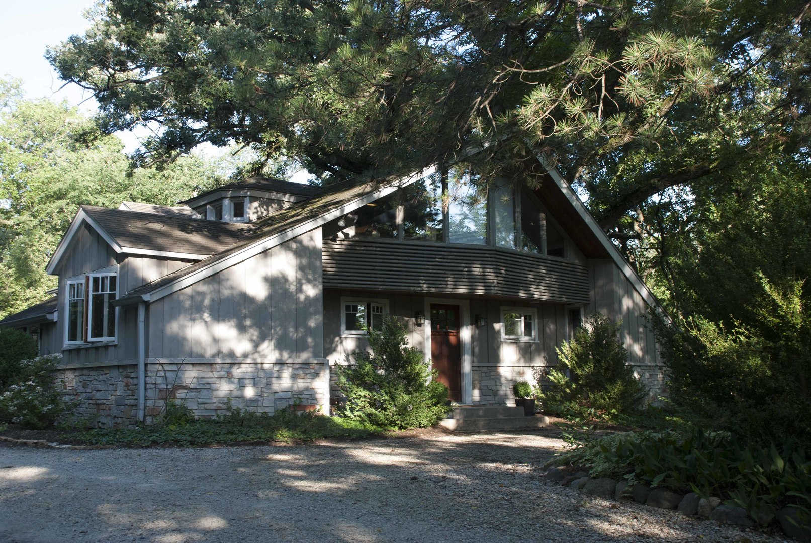 2914 South Country Club Road Woodstock, IL 60098 - Photo 1 of 25