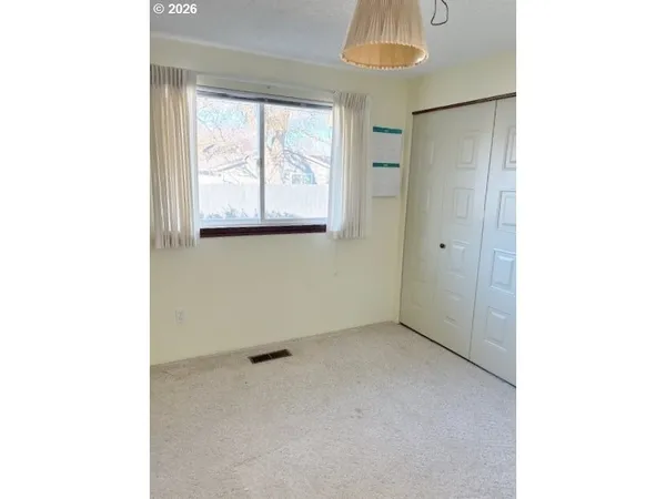 $329,000 | 4297 Southwest Runnion Court, Pendleton, OR 97801