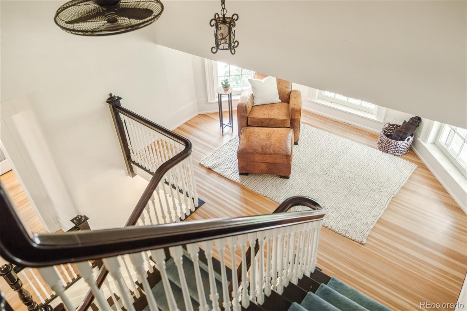 680 North Clarkson Street Denver, CO 80218 - Photo 30 of 39 a view of balcony with furniture