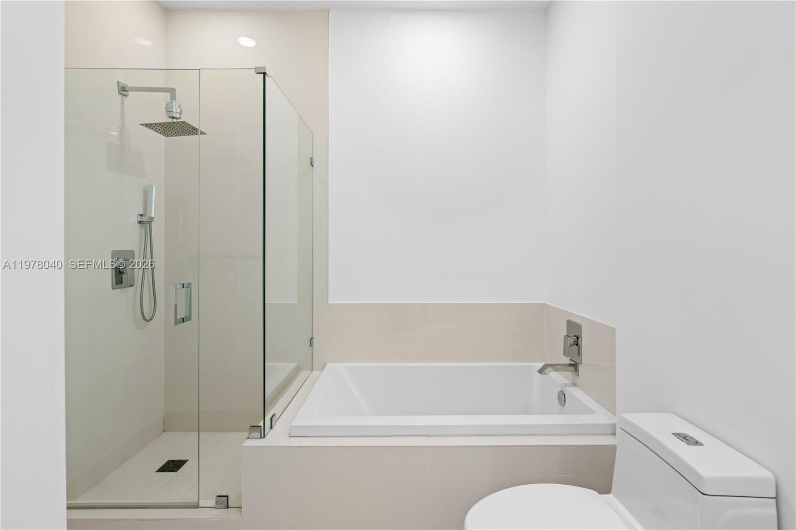 45 Southwest 9th Street, Unit 4706 Miami, FL 33130 - Photo 13 of 41