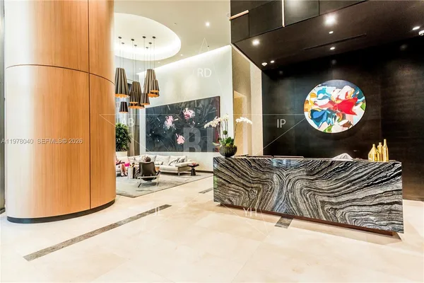 $8,000 | 45 Southwest 9th Street, Unit 4706, Miami, FL 33130