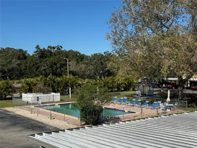 a view of outdoor space tennis court