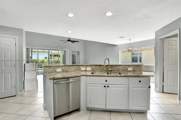 $7,000 | 13813 Northwest 21st Street, Pembroke Pines, FL 33028