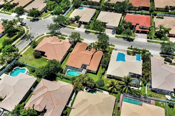 $7,000 | 13813 Northwest 21st Street, Pembroke Pines, FL 33028