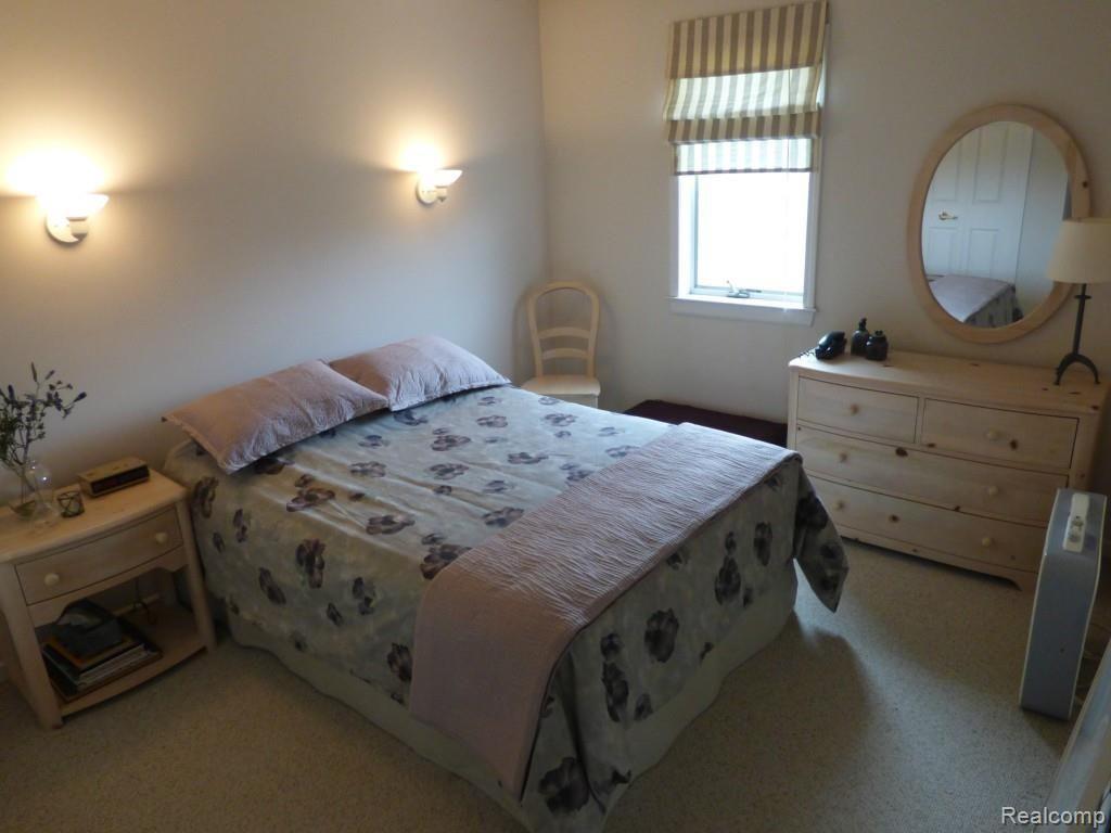 5285 West Ellsworth Road Ann Arbor, MI 48103 - Photo 27 of 36 P1120176.jpg