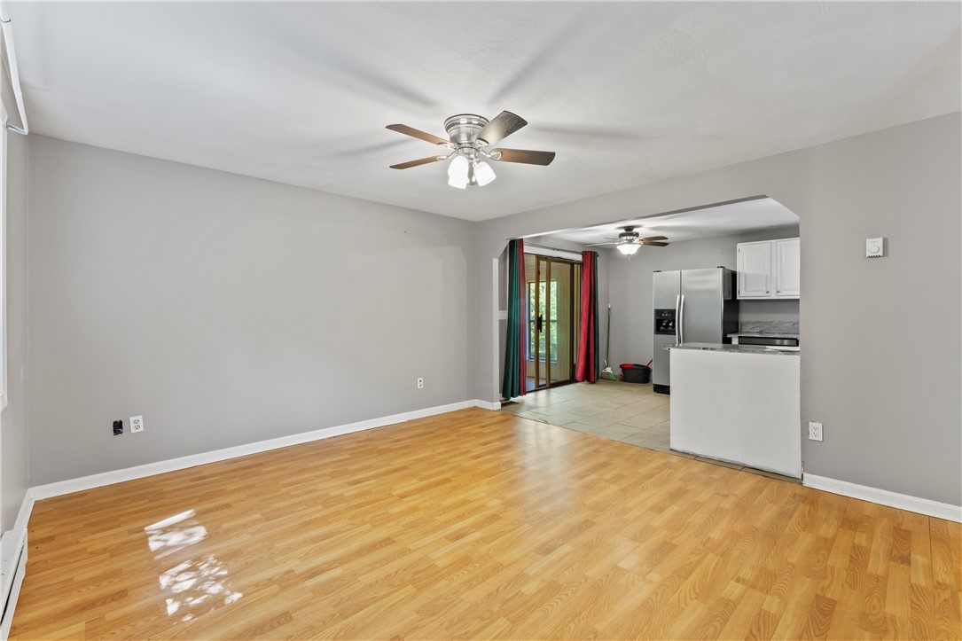 871 Read School House Road Coventry, RI 02816 - Photo 15 of 41